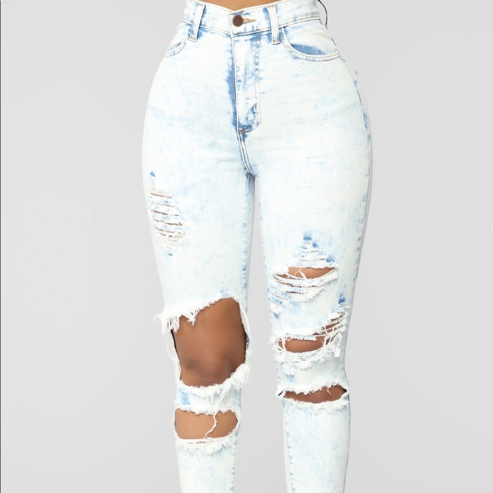 Acid wash Fashion nova jeans